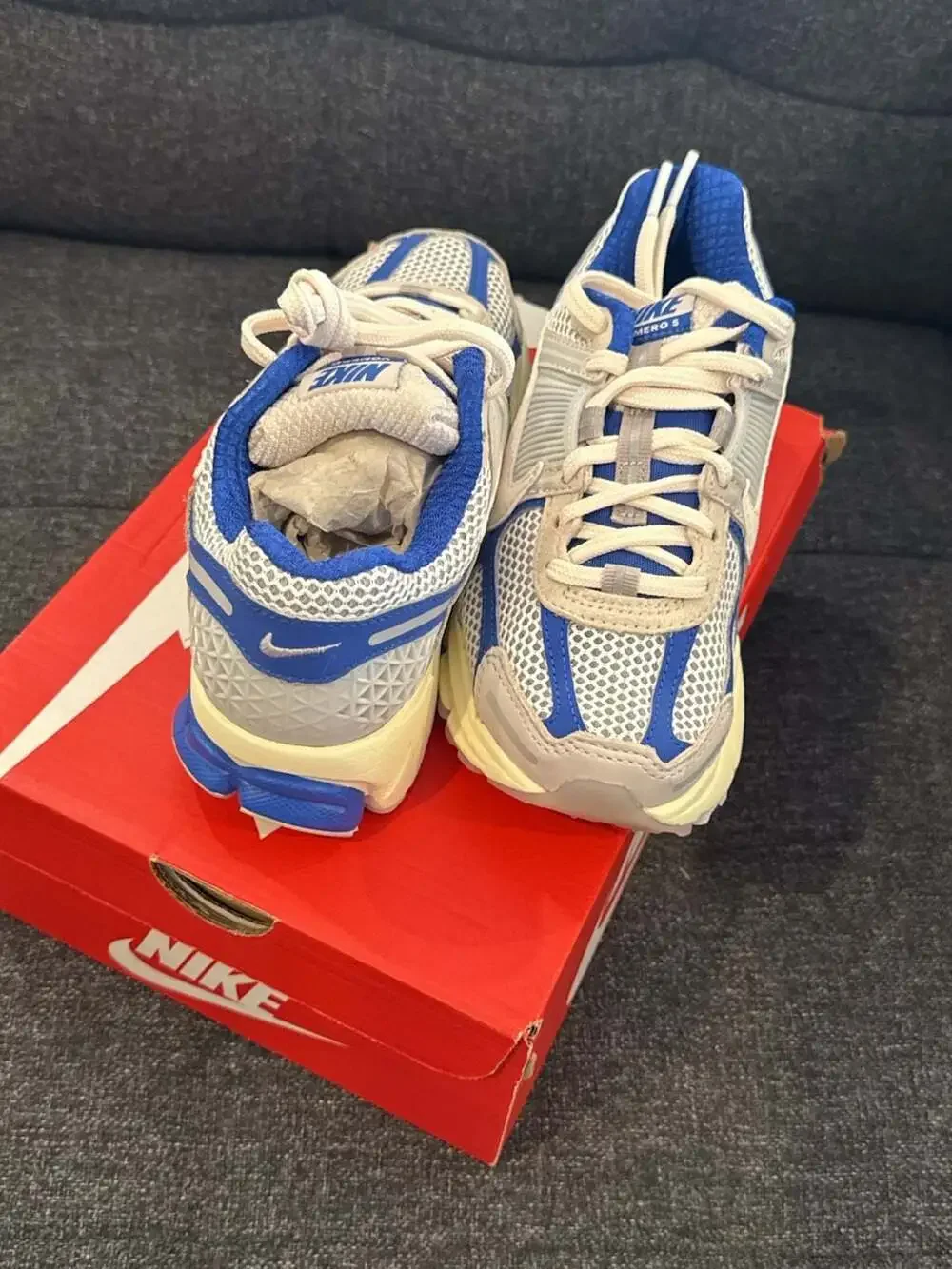 5.5W / 4.5Y - Nike Women's Zoom Vomero 5 Game Royal Pale Ivory Coconut Milk
